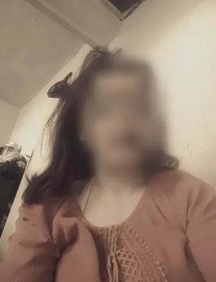 Alexandra, 39 anni