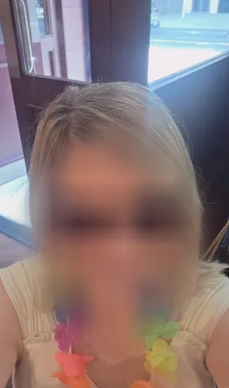Megi, 38 anni